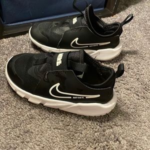 10c Nike Flexrunners